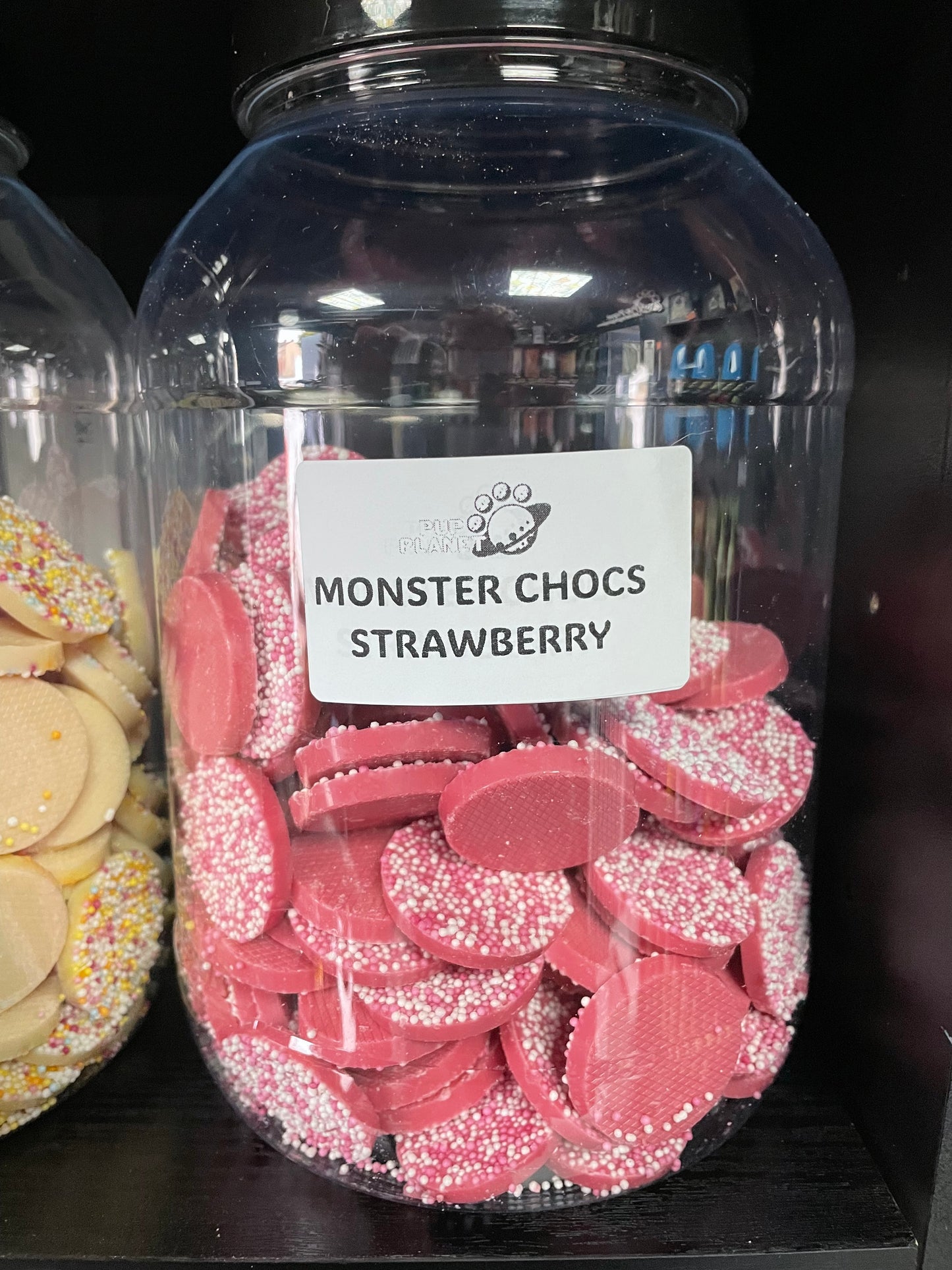 Monster Choc Discs (Strawberry) - 100G