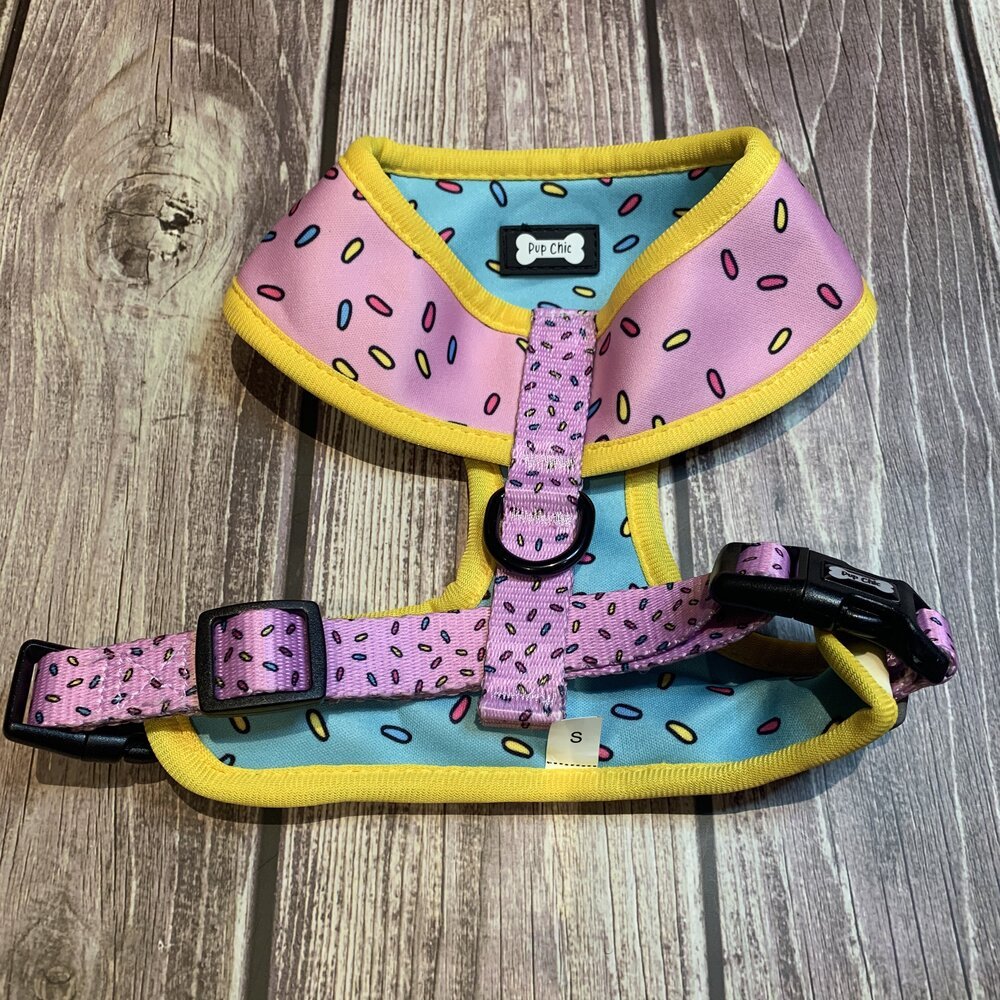 Sprinkles for Days reversible harness