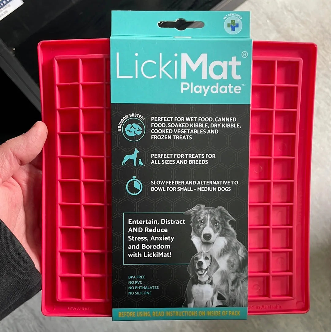 Lickimat Playdate Red